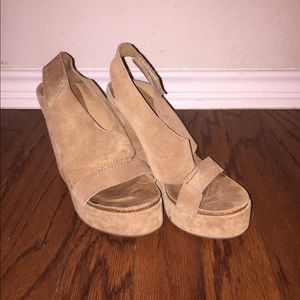 Pedro García Nude Platform Wedges - 10 US/40 Euro